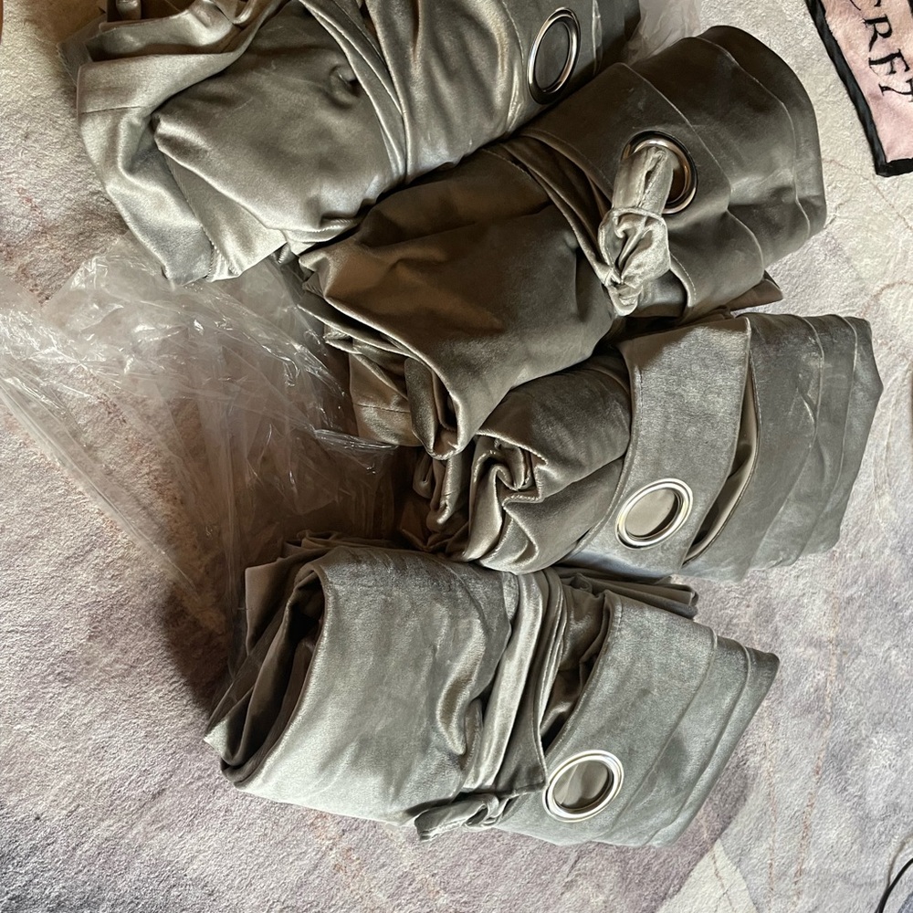 Elegant Silver Grommet black out Curtains